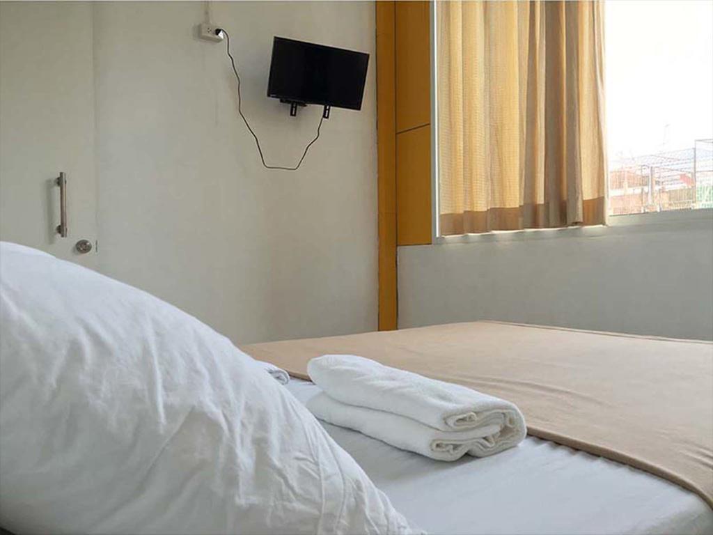 曼谷 温暖白色青年旅馆旅舍 客房 照片